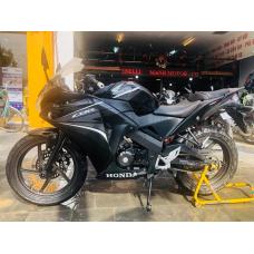 Bán xe moto PKL Honda CBR 150 xe nhập khẩu mầu đen