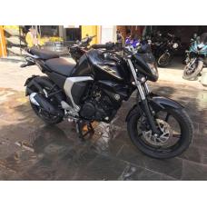 Bán xe Yamaha Fzsv2.0 2015 đỏ trắng giá 4X triệu