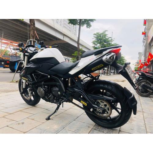 Benelli 600i abs đời cuối 2018 siêu lướt màu trắng đen Benelli 600i abs đời cuối 2018 siêu lướt màu trắng đen