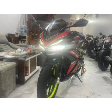 Bán xe HonDa Cbr 250RR mầu đen nhám giá 1XX triệu