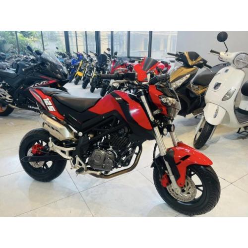 Bán xe Benelli TNT 125 cũ màu đỏ giá 1x triệu Bán xe Benelli TNT 125 cũ màu đỏ giá 1x triệu