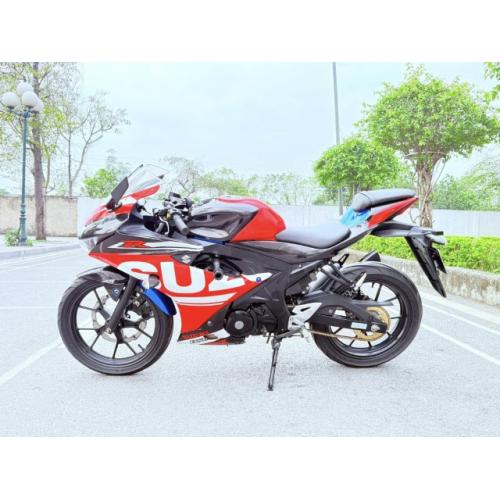 Bán xe Suzuki Gsx R150 giá 2x triệu Bán xe Suzuki Gsx R150 giá 2x triệu